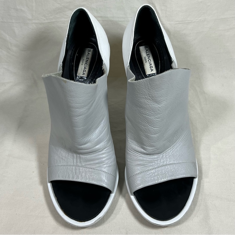 BALENCIAGA Paris Glove Leather Pump Booties Open Toe Two Tone Size 40 US 9 - Picture 4 of 13